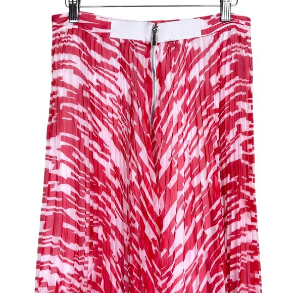 Carmen Marc Valvo Red & White Art to Wear Print Accordion Pleated Midi Skirt - Picture 4 of 7
